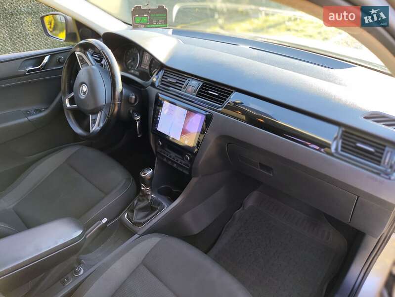 Ліфтбек Skoda Rapid 2014 в Ужгороді