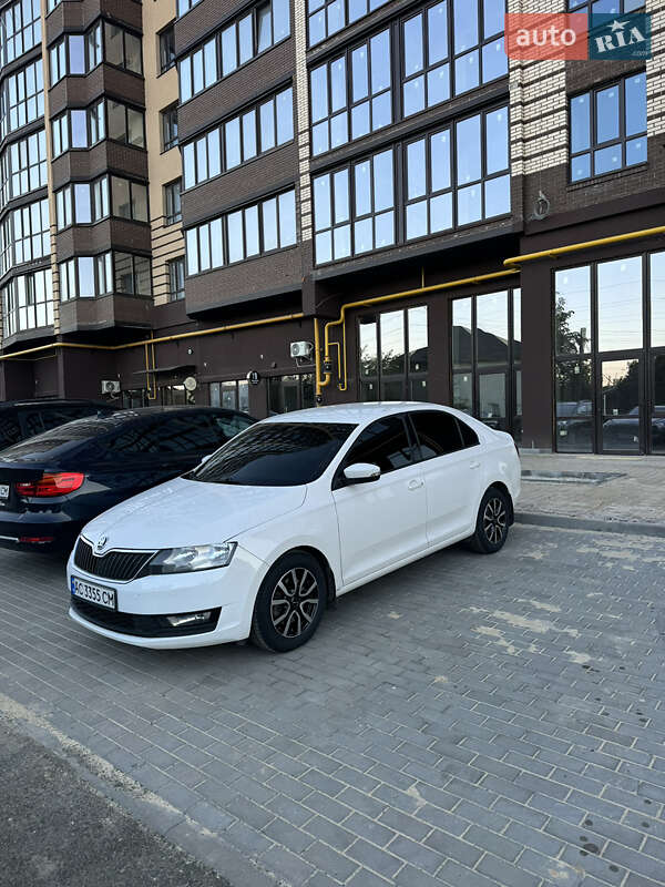 Лифтбек Skoda Rapid 2018 в Луцке