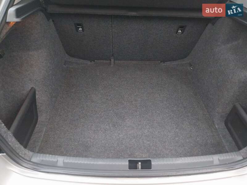 Ліфтбек Skoda Rapid 2013 в Мукачевому