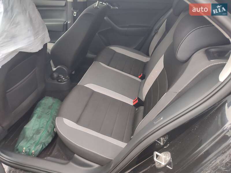 Лифтбек Skoda Rapid 2017 в Днепре