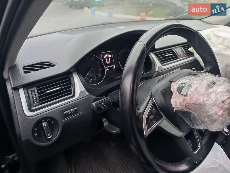 Лифтбек Skoda Rapid 2017 в Днепре