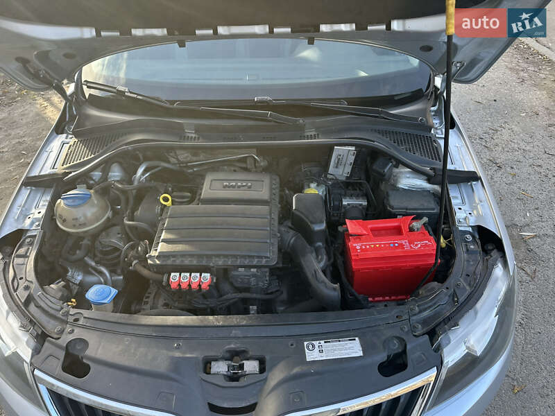 Лифтбек Skoda Rapid 2016 в Киеве фото 4 Лифтбек Skoda Rapid 2016 в Киеве