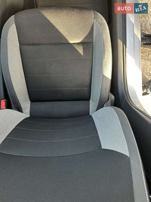 Лифтбек Skoda Rapid 2016 в Киеве фото 15 Лифтбек Skoda Rapid 2016 в Киеве