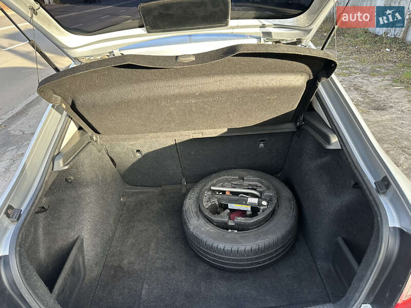 Лифтбек Skoda Rapid 2016 в Киеве фото 12 Лифтбек Skoda Rapid 2016 в Киеве