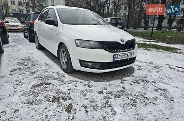 Лифтбек Skoda Rapid 2013 в Каменском