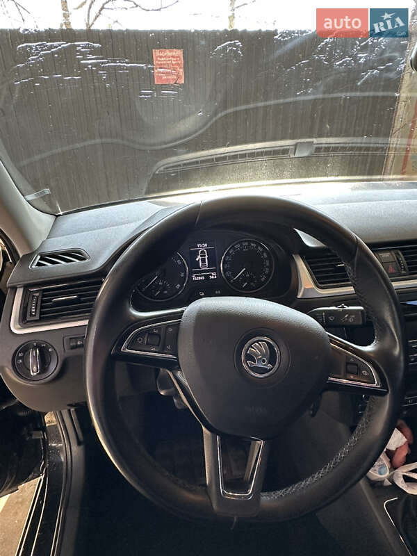 Ліфтбек Skoda Rapid 2013 в Києві