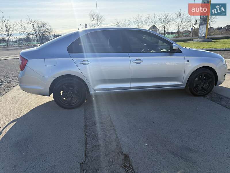 Ліфтбек Skoda Rapid 2012 в Ужгороді