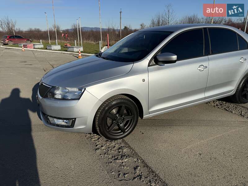 Ліфтбек Skoda Rapid 2012 в Ужгороді