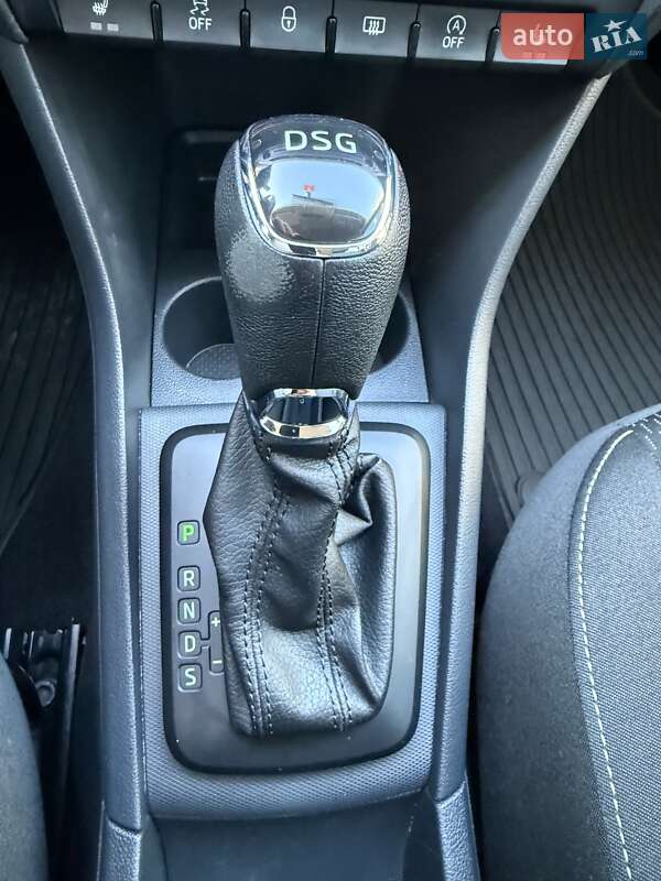 Ліфтбек Skoda Rapid 2012 в Ужгороді