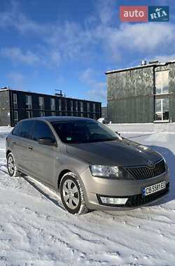 Хэтчбек Skoda Rapid 2014 в Чернигове