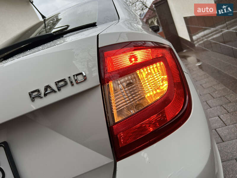 Лифтбек Skoda Rapid 2013 в Тячеве