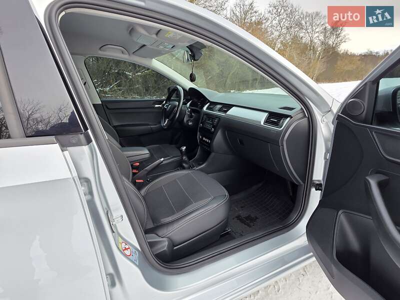 Лифтбек Skoda Rapid 2017 в Киеве фото 27 Лифтбек Skoda Rapid 2017 в Киеве