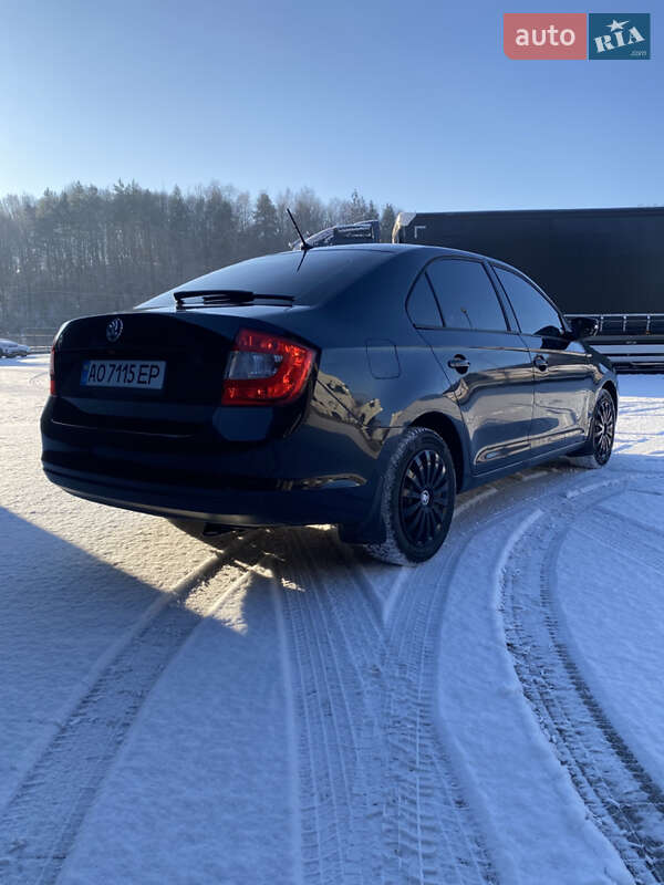 Лифтбек Skoda Rapid 2015 в Иршаве