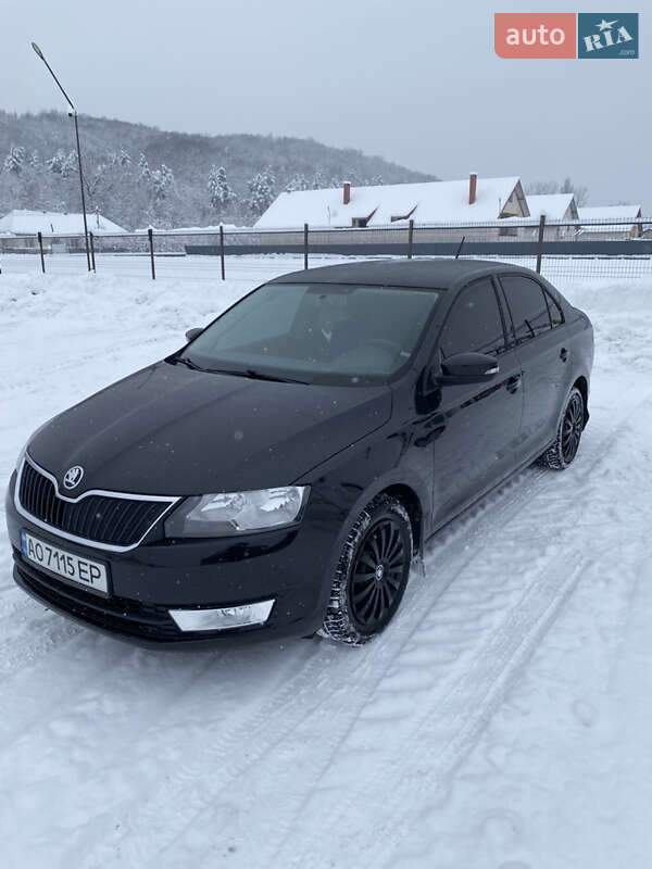 Лифтбек Skoda Rapid 2015 в Иршаве