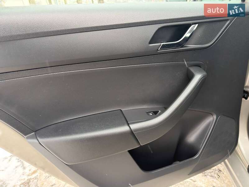 Лифтбек Skoda Rapid 2013 в Ахтырке фото 27 Лифтбек Skoda Rapid 2013 в Ахтырке