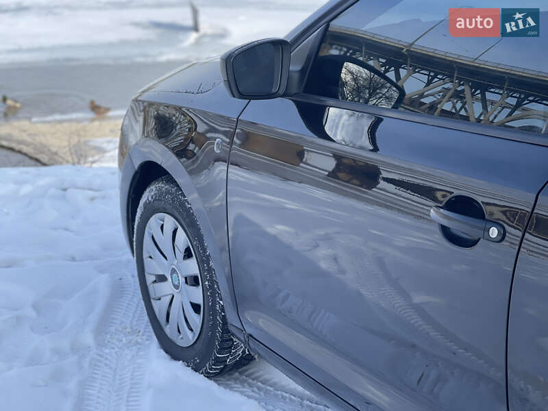 Лифтбек Skoda Rapid 2014 в Днепре фото 19 Лифтбек Skoda Rapid 2014 в Днепре