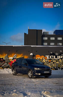 Лифтбек Skoda Rapid 2015 в Киеве