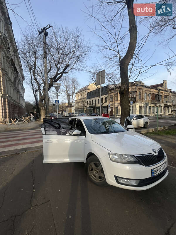 Ліфтбек Skoda Rapid 2013 в Одесі фото Ліфтбек Skoda Rapid 2013 в Одесі