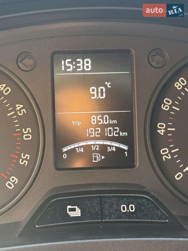 Лифтбек Skoda Rapid 2013 в Днепре