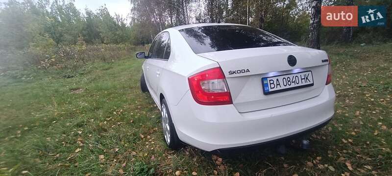 Лифтбек Skoda Rapid 2014 в Ровно