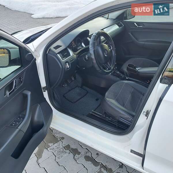 Лифтбек Skoda Rapid 2013 в Тернополе