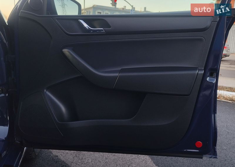 Хэтчбек Skoda Rapid 2015 в Виннице