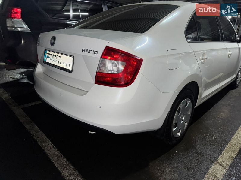 Лифтбек Skoda Rapid 2013 в Кременчуге