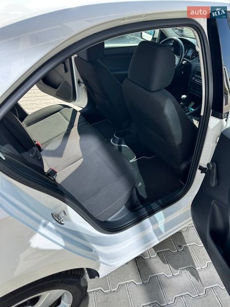 Ліфтбек Skoda Rapid 2013 в Первомайську