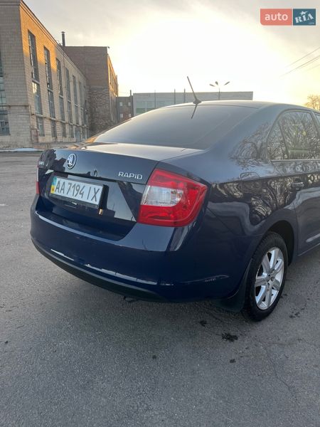 Лифтбек Skoda Rapid 2015 в Киеве