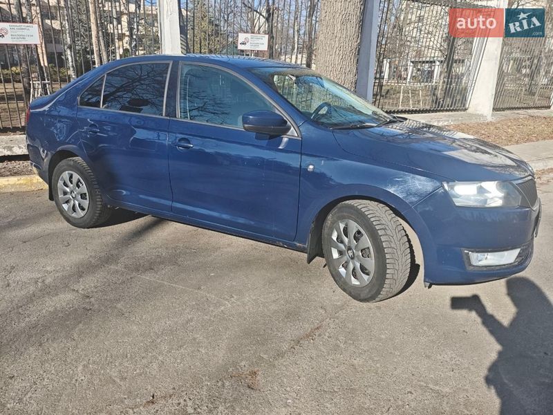Лифтбек Skoda Rapid 2015 в Киеве