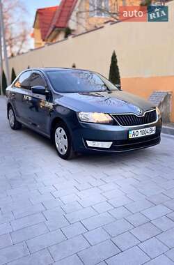 Лифтбек Skoda Rapid 2014 в Иршаве