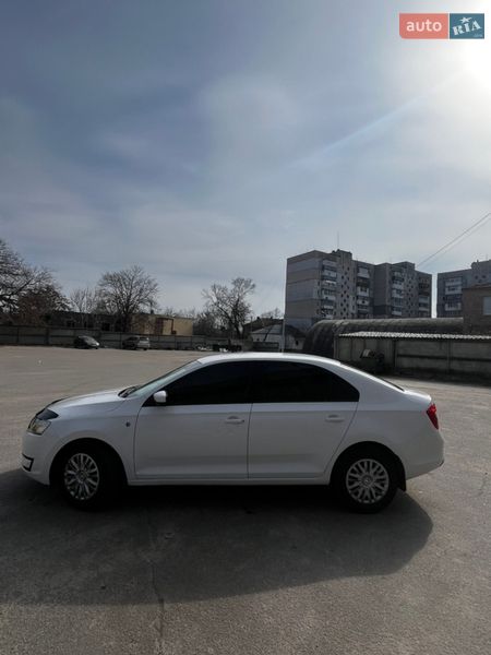 Лифтбек Skoda Rapid 2013 в Кропивницком фото 2 Лифтбек Skoda Rapid 2013 в Кропивницком