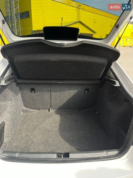 Лифтбек Skoda Rapid 2013 в Кропивницком фото 9 Лифтбек Skoda Rapid 2013 в Кропивницком