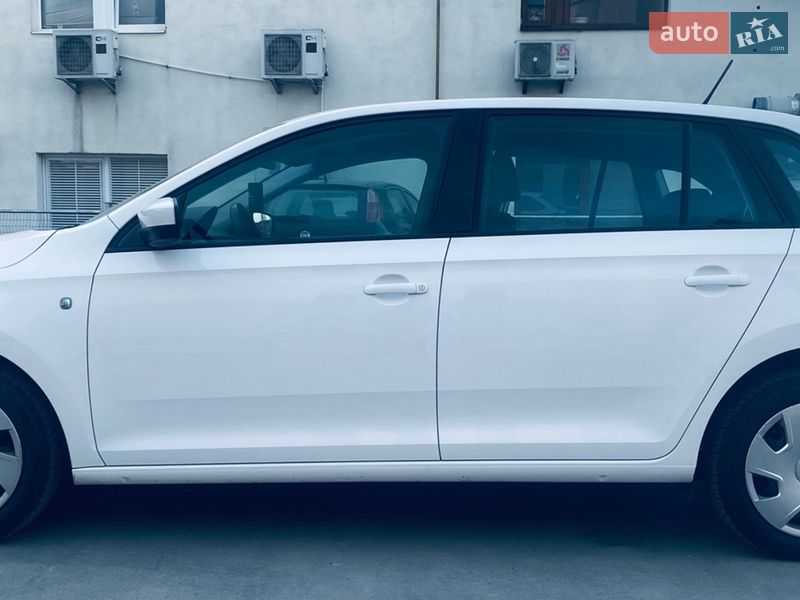 Лифтбек Skoda Rapid 2014 в Мукачево