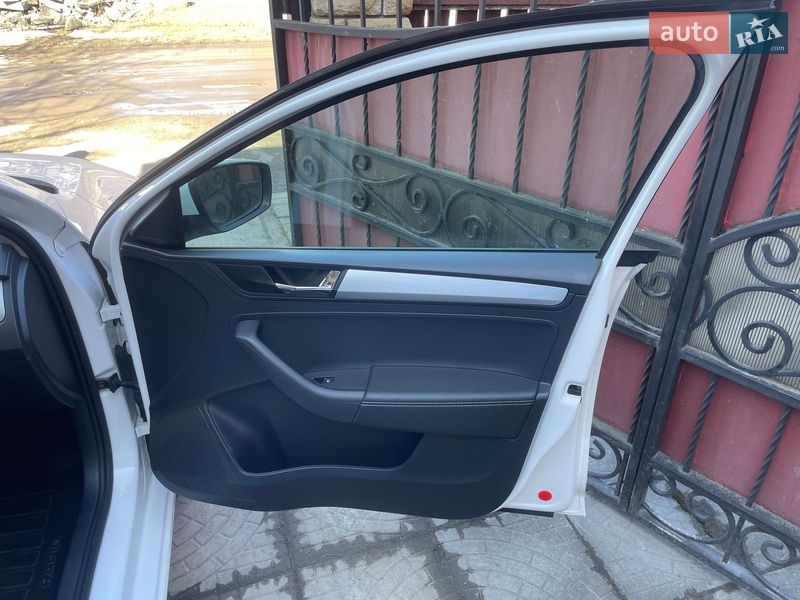 Лифтбек Skoda Rapid 2018 в Малине