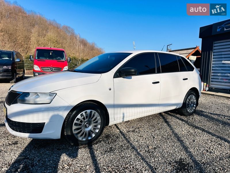 Хетчбек Skoda Rapid 2015 в Іршаві фото 3 Хетчбек Skoda Rapid 2015 в Іршаві