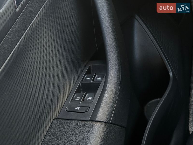 Лифтбек Skoda Rapid 2013 в Виннице