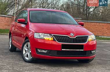 Лифтбек Skoda Rapid 2018 в Трускавце