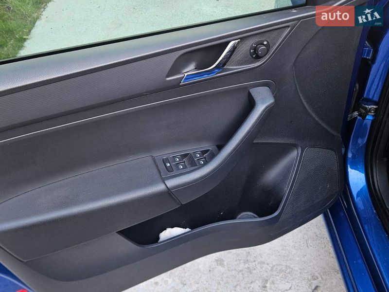 Хэтчбек Skoda Rapid 2014 в Киеве