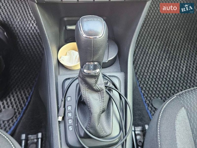 Хэтчбек Skoda Rapid 2014 в Киеве