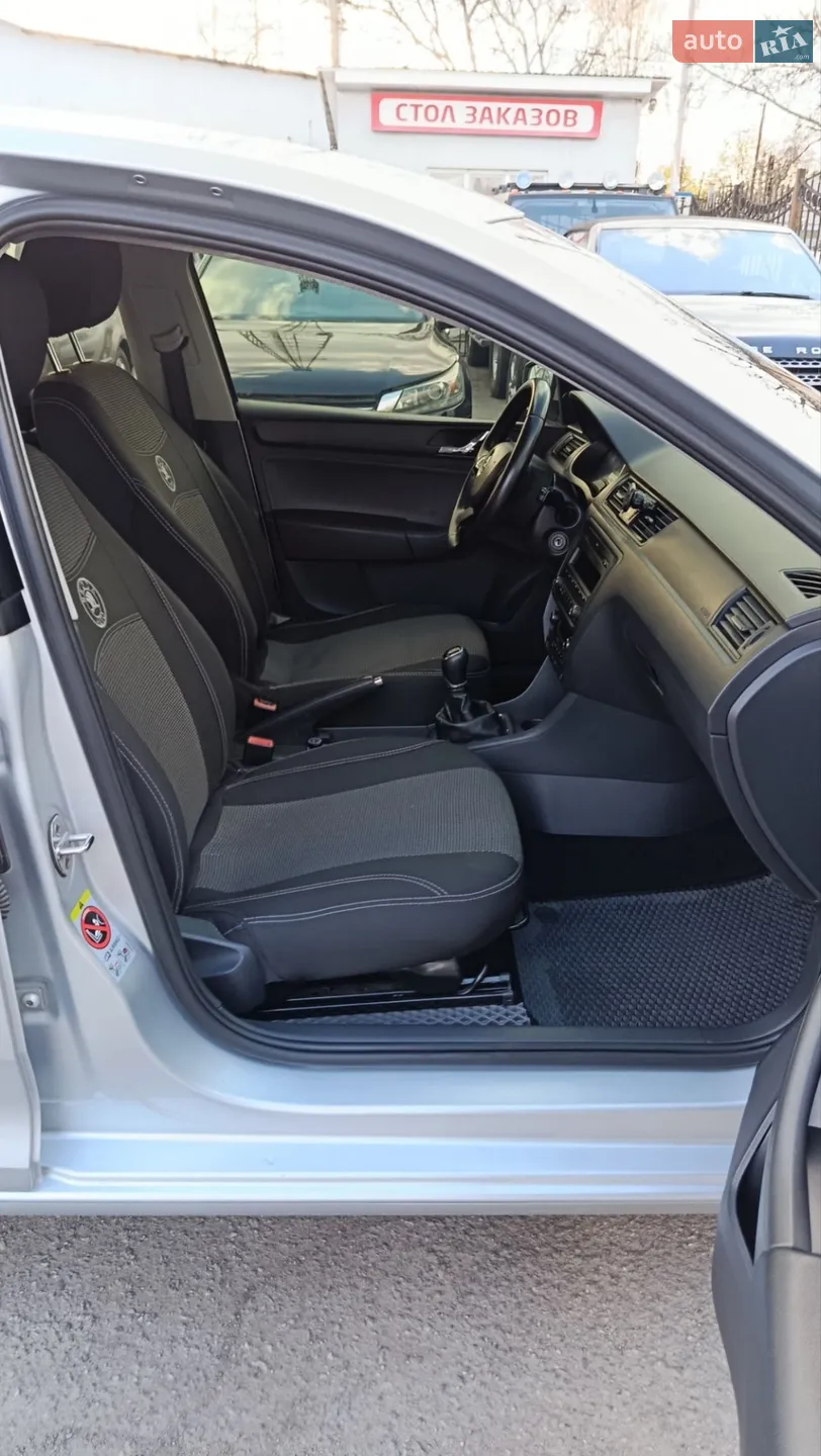2013 Skoda Rapid - мініатюра 9