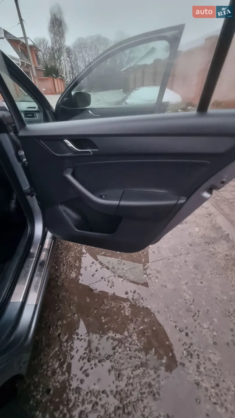 2013 Skoda Rapid - мініатюра 19