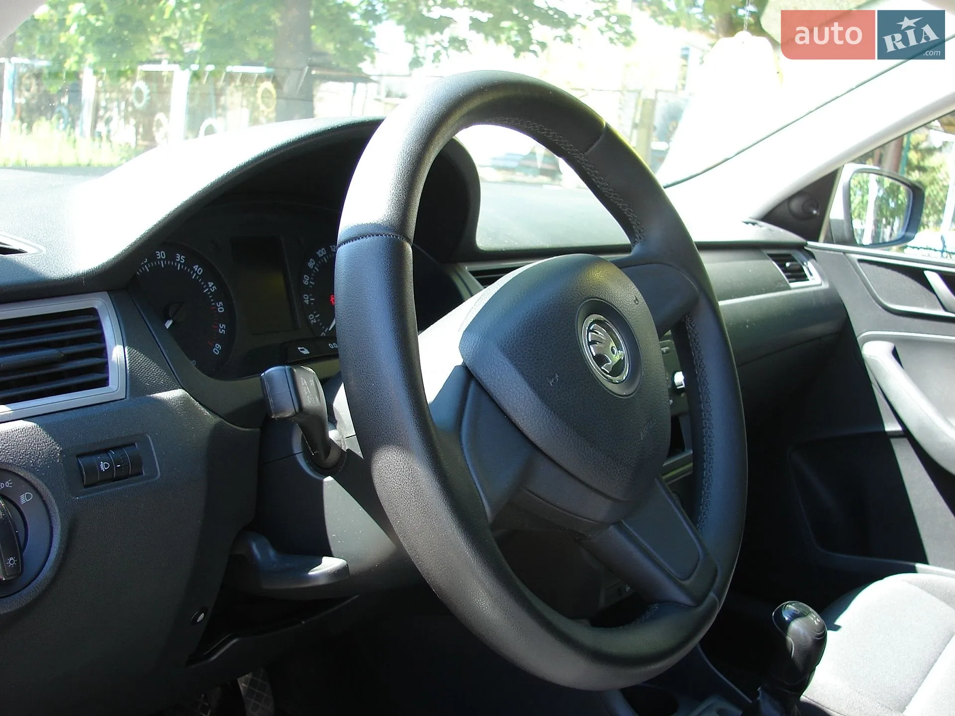 2015 Skoda Rapid - мініатюра 13