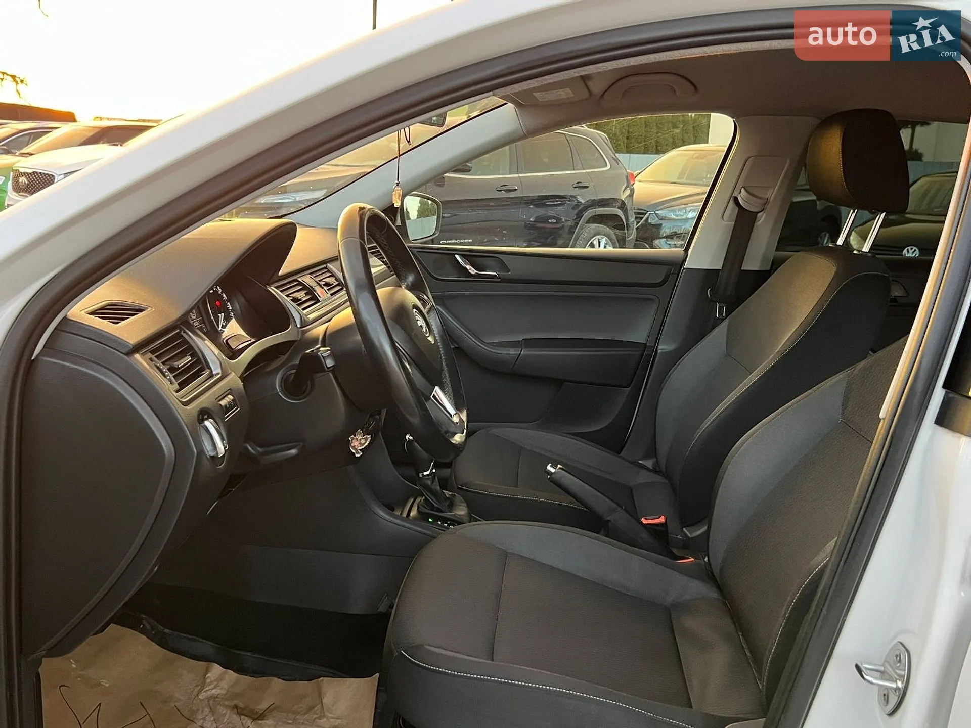 2014 Skoda Rapid - мініатюра 5