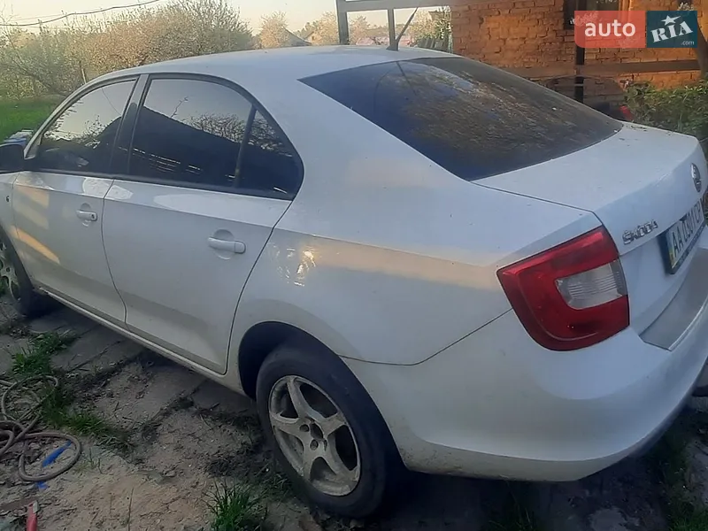 Skoda Rapid 2013