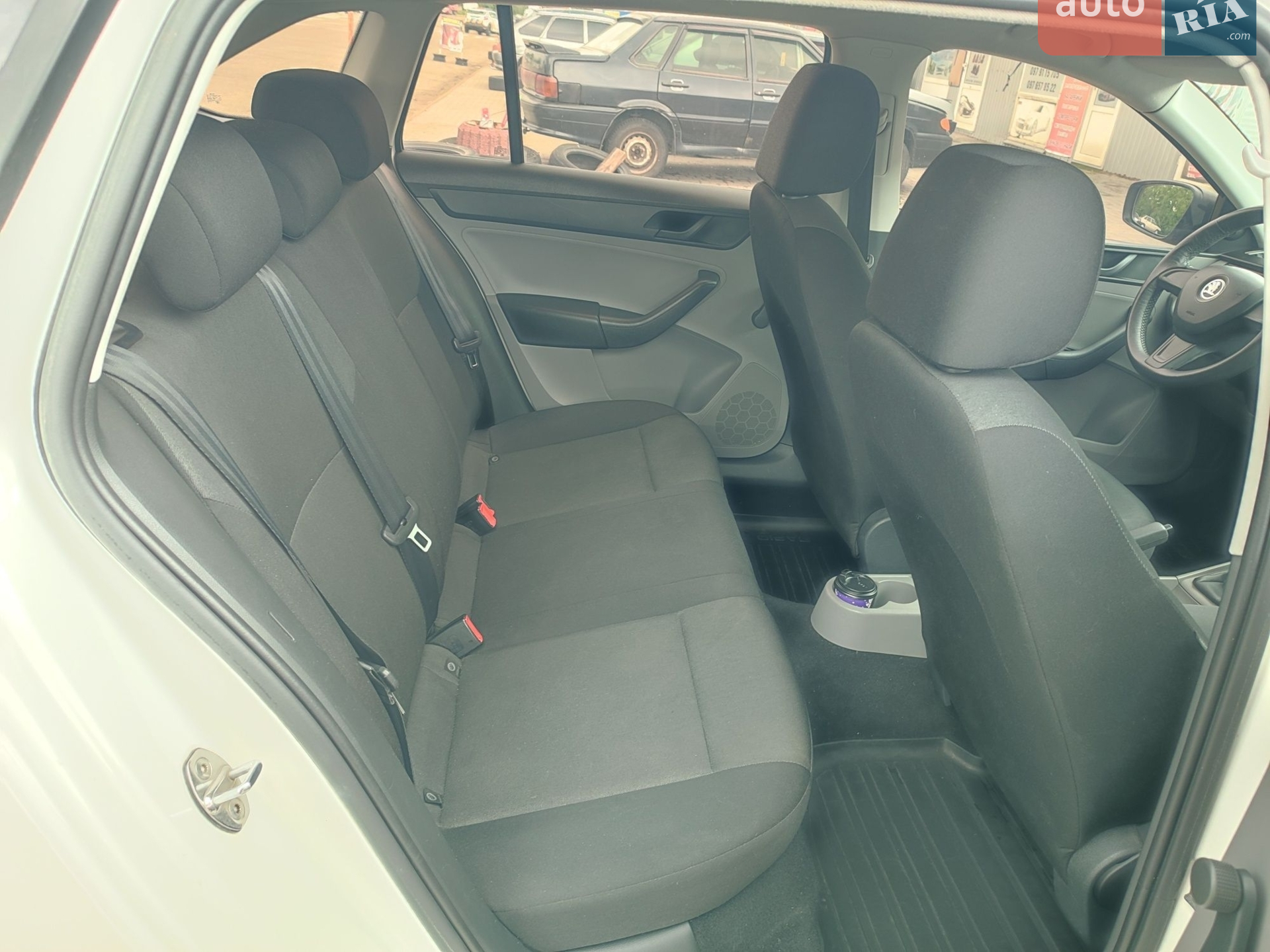 2015 Skoda Rapid - мініатюра 13