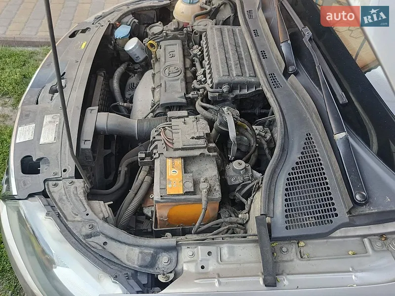 Skoda Rapid 2013 VIN TMBAD2NH6DB102318 фото оголошення 37 з 83