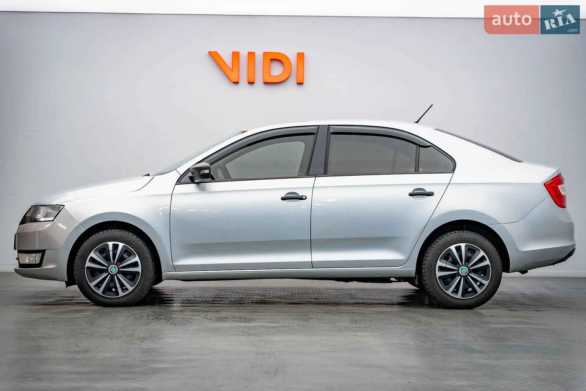 2015 Skoda Rapid - мініатюра 3