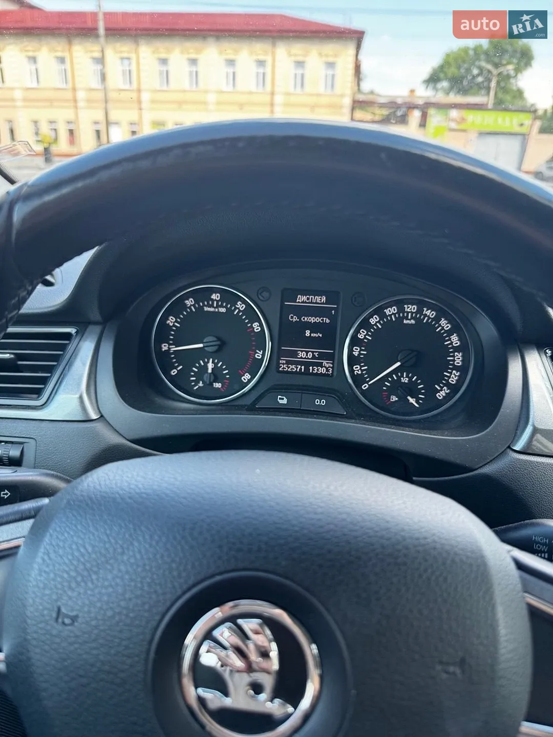 2013 Skoda Rapid - мініатюра 2