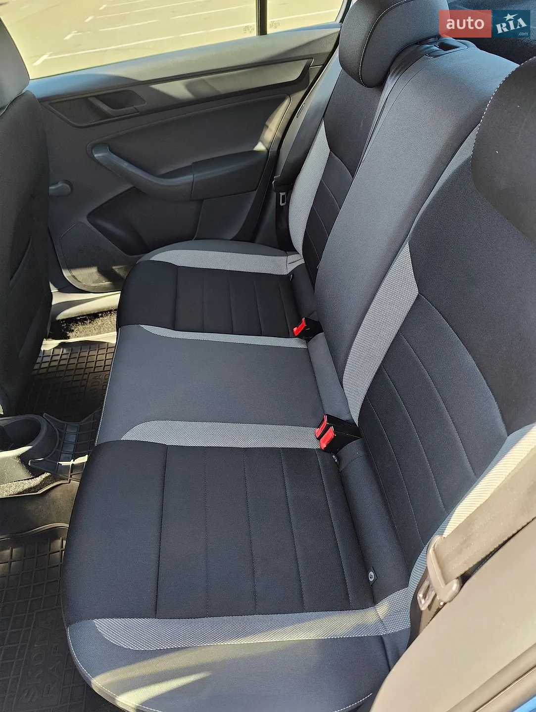 2013 Skoda Rapid - мініатюра 13